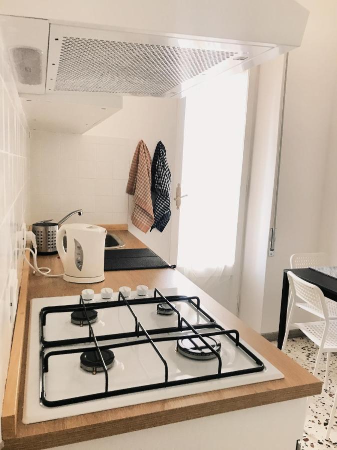 Casa Zi' Peppe Leilighet Capranica Eksteriør bilde